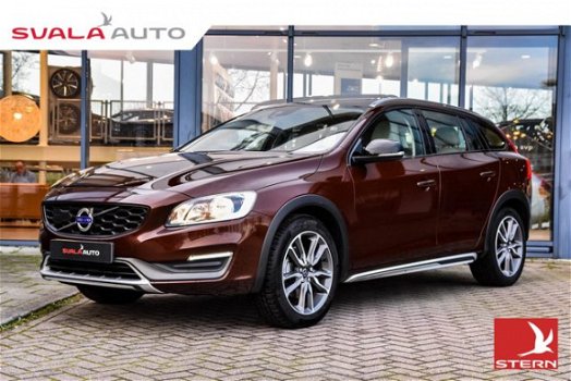 Volvo V60 Cross Country - D3 Summum Business Schuifdak - 1