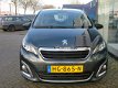 Peugeot 108 - 1.2 VTi 82pk 5D Allure | LEDER | Stoel verwarming | Climate control | - 1 - Thumbnail