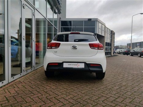 Kia Rio - 1.2 CVVT ComfortPlusLine Navigator - 1