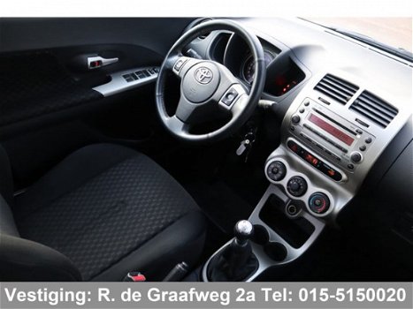 Toyota Urban Cruiser - 1.3 VVT-i Aspiration | Airco | Lichtmetalen velgen - 1