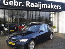 BMW 3-serie - 320i Dynamic Executive *ECC