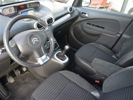 Citroën C3 Picasso - 1.2 PureTech 110pk Exclusive*Navigatie*Panoramadak - 1