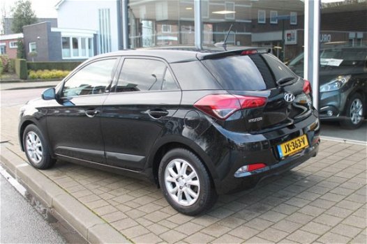 Hyundai i20 - 1.0 T-GDI Go 2016 Navigatie Pdc - 1