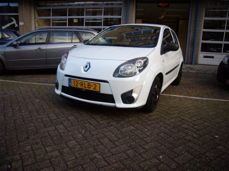 Renault Twingo - 1.2-16V Authentique rijklaarprijs benzine - 1