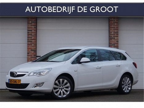 Opel Astra Sports Tourer - 1.4 Turbo Cosmo Climate, Cruise, Navi, PDC, Afn. Trekhaak - 1