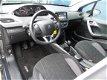 Peugeot 2008 - 1.2 110pk Blue Lion met Navigatie en Airco en Parkeerhulp - 1 - Thumbnail