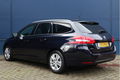 Peugeot 308 SW - 1.2 110 pk Executive / Navigatie / Parkeerhulp V&A / Apple Car Play / Panoramadak - 1 - Thumbnail