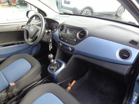 Hyundai i10 - 1.0i Blue 66pk i-MOTION COMFORT PLUS | CLIMA | TREKHAAK | CRUISE | LMV | - 1