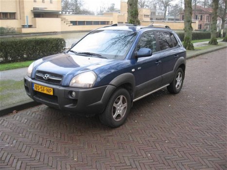 Hyundai Tucson - 2.7i V6 StyleVersion 4WD - 1