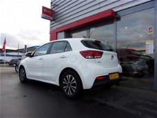 Kia Rio - 1.0 ComfortPlusLine Navigator 7 JAAR GARANTIE