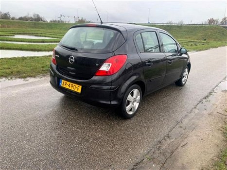 Opel Corsa - 1.2-16V Essentia . - 1