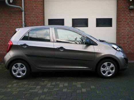 Kia Picanto - 1.0 CVVT-5 deurs - 5 persoons- lage km stand - 1