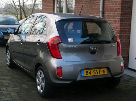 Kia Picanto - 1.0 CVVT-5 deurs - 5 persoons- lage km stand - 1