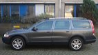 Volvo XC70 - 2.4 D5 AWD - 1 - Thumbnail