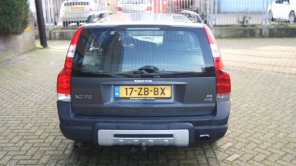 Volvo XC70 - 2.4 D5 AWD - 1