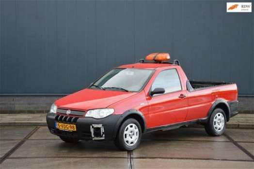 Fiat Strada Pick-up - Pick-up 1.3 Multijet Radio/cd Trekhaak - 1