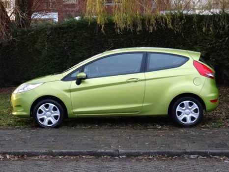 Ford Fiesta - 1.25 Trend met Airco Distributie vervangen - 1