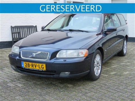 Volvo V70 - 2.4D Summum - 1