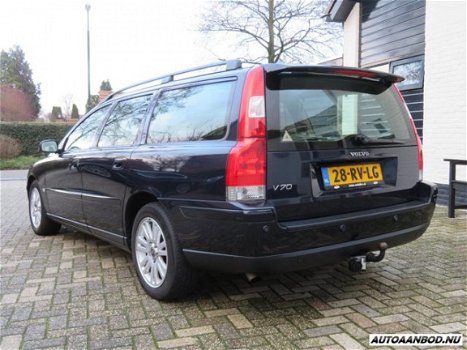 Volvo V70 - 2.4D Summum - 1