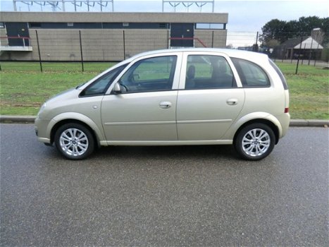 Opel Meriva - 1.6-16V Cosmo - 1