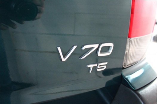 Volvo V70 - 2.3 T-5 Comfort Line Youngtimer - 1