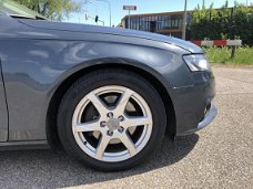 Audi A4 Avant - 3.0 TDI quattro/H6/navi/xenon/s-line