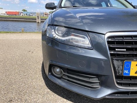 Audi A4 Avant - 3.0 TDI quattro/H6/navi/xenon/s-line - 1