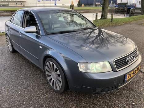 Audi A4 - 1.9 TDI Pro Line /S-Line/Leder/navi/xenon/nette auto - 1