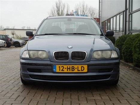 BMW 3-serie - 316i Executive* New APK*220.000km - 1