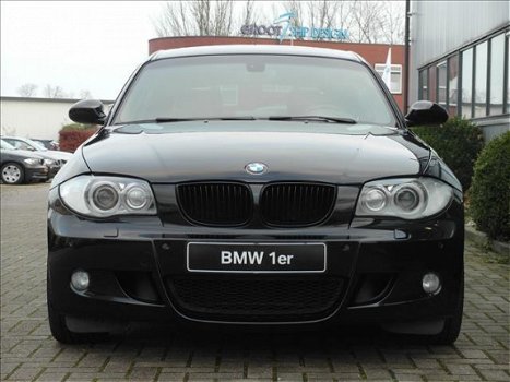 BMW 1-serie - 130i High Executive - 1