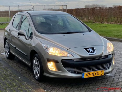 Peugeot 308 - 1.6 HDiF - 1