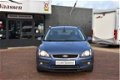 Ford Focus Wagon - 1.6-16V First Edition 101 pk airco cruise ctr lmv 16 inch nap aanwezig dealer ond - 1 - Thumbnail