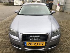 Audi A3 Sportback - 2.0 FSI Ambiente