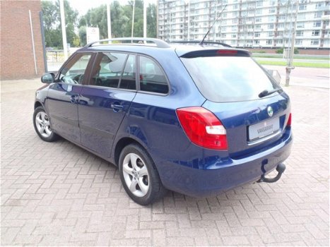 Skoda Fabia Combi - 1.4-16V Comfort - 1