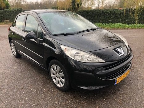 Peugeot 207 - 1.4 VTi X-line - 1