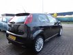 Fiat Grande Punto - 1.4-16V Sport 3 deurs, AIRCO, technisch 100% en rijd, remt nog super - 1 - Thumbnail