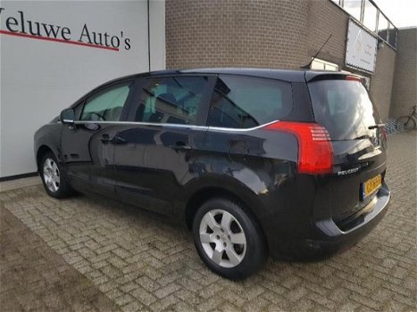 Peugeot 5008 - 1.6 THP ST 7p. pano / / pdc / cruise / 7 persoons - 1