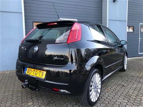 Fiat Grande Punto - 1.4-16V Sport Airco Clima Distributie recent vervangen - 1