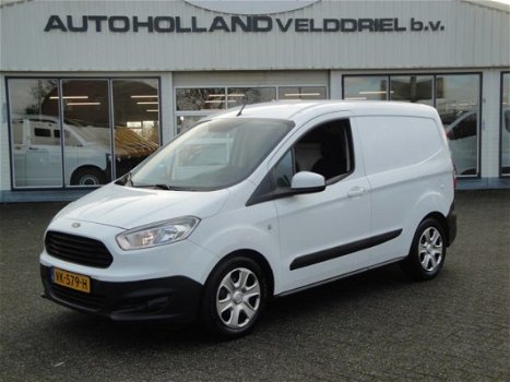 Ford Transit Courier - 1.5 TDCI 55KW 75PK TREND AIRCO/ NAVIGATIE/ 100% DEALERONDERHOUDE - 1