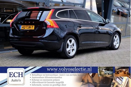 Volvo V60 - D3 163 pk Automaat, 5 cilinder, Leer, Navi, 17 inch - 1