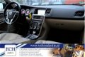 Volvo V60 - D3 163 pk Automaat, 5 cilinder, Leer, Navi, 17 inch - 1 - Thumbnail