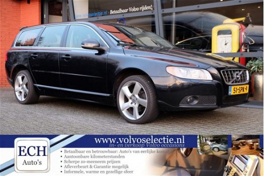 Volvo V70 - T4 180 pk Automaat Limited Edition, Leer, Xenon, Navi - 1