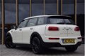 Mini Mini Clubman - 1.5 cooper Parkeersensoren achter | Navi | Cc | Acc - 1 - Thumbnail