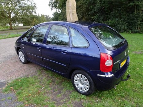 Citroën Xsara Picasso - 1.8i 16V Image - 1