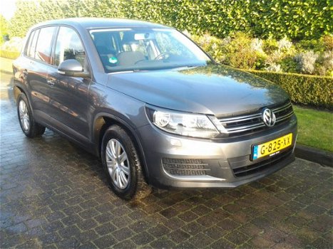 Volkswagen Tiguan - 1.4 TSI Comfort&Design Edition *NAVI*CC*PDC*LMV*TREKHAAK - 1