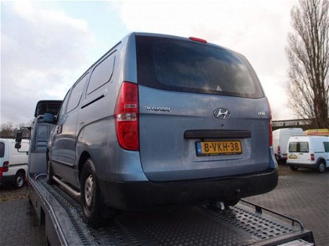 Hyundai H 300 - 2.5 CRDi Active motor schade navi airco nieuwstaat trekhaak 170pk 2x schuifdeur 3-pe - 1