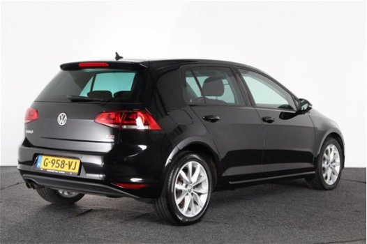 Volkswagen Golf - 1.4 TSI ACT Highline | 140pk. | lane assist | navigatie 