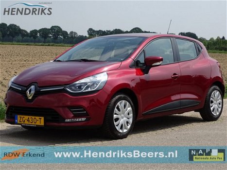 Renault Clio - 1.2 16V - 75 Pk - Airco - Cruise Control - 1