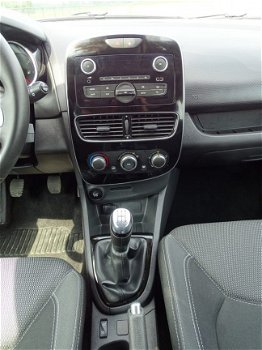 Renault Clio - 1.2 16V - 75 Pk - Airco - Cruise Control - 1