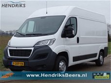 Peugeot Boxer - 330 2.0 BlueHDI L2H2 - 130 Pk - Navi - Airco - Cruise Control